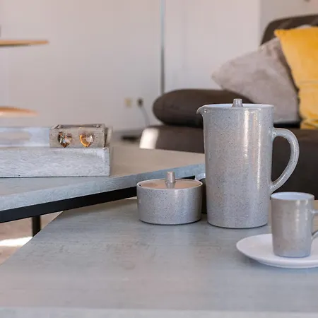 Huswell - Spacious & Modern Sea View With Garage Ostende